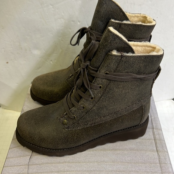 New Bearpaw Krista chestnut distressed women’s boot size 8 - Picture 3 of 7